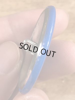 80'sのGuy With Attitude...のメッセージが書かれたビンテージの缶バッジ