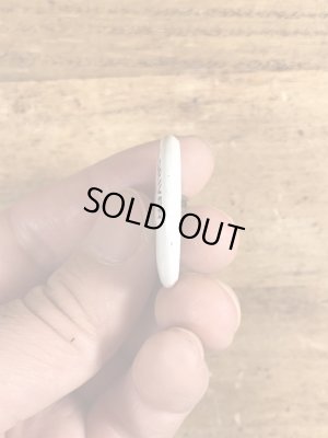 80年代頃のBe A Designated Driverのメッセージが書かれたビンテージの缶バッジ