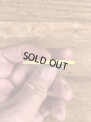 80'sのThe 4 Worst Things...のメッセージが書かれたビンテージの缶バッジ