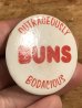 80年代頃のOutrageously Buns Bodaciousのメッセージが書かれたヴィンテージの缶バッチ