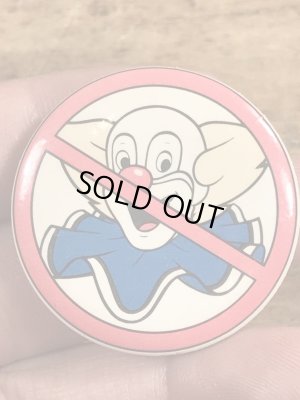 80年代頃のボゾクラウン禁止が描かれたビンテージの缶バッジ