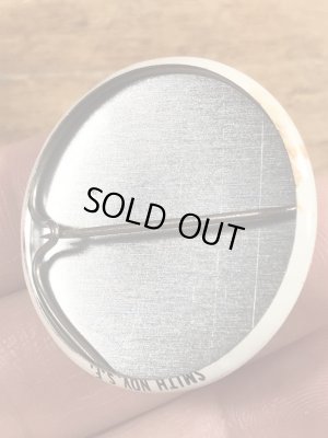 80年代頃のI Love SFのメッセージが書かれたビンテージの缶バッジ