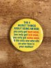 80年代頃のThe 4 Worst Things...のメッセージが書かれたヴィンテージの缶バッチ