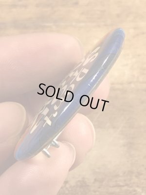 80年代頃のDon't Stop Now...のメッセージが書かれたビンテージの缶バッジ