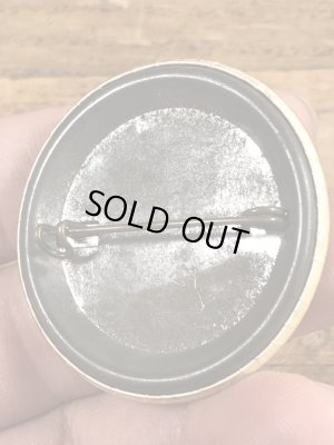 70年代頃のNever Have A Nice Dayのメッセージが書かれたビンテージの缶バッジ