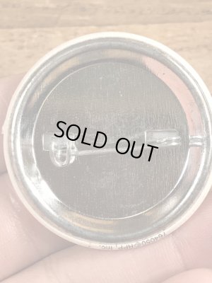 80'sのサンドラボイントンのイラストが描かれたヴィンテージの缶バッチ