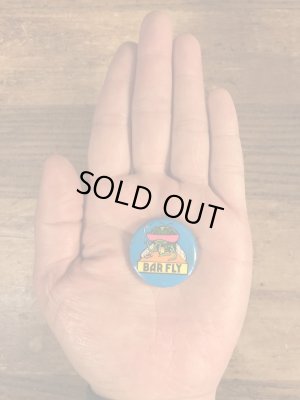 80年代頃のBar Flyのメッセージが書かれたビンテージの缶バッジ