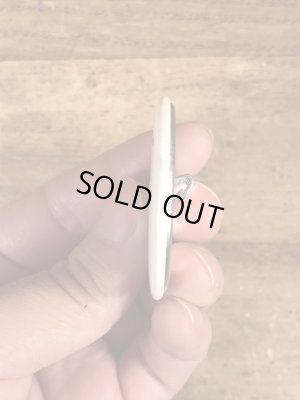 80年代頃のサンドラボイントンのメッセージが書かれたビンテージの缶バッジ