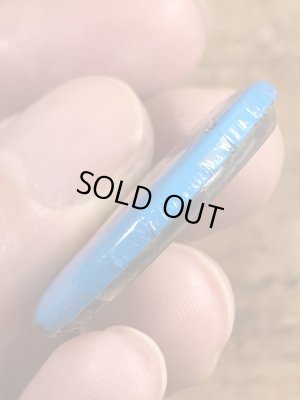 80年代頃のBar Flyのメッセージが書かれたビンテージの缶バッジ