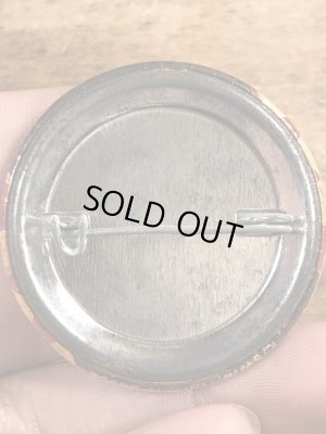 80'sのThe Hardest Part Of Doing Nothing...のメッセージが書かれたヴィンテージの缶バッチ