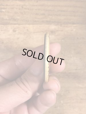 70年代頃のNever Have A Nice Dayのメッセージが書かれたビンテージの缶バッジ