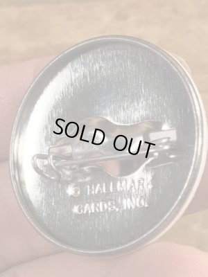 80年代頃のSanta Lives!のメッセージが書かれたヴィンテージの缶バッチ