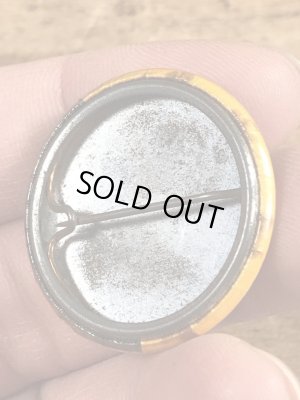 80年代頃のOn The Fritzのメッセージが書かれたヴィンテージの缶バッチ