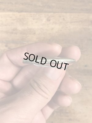 80’sのホールマーク社製のメッセージが書かれたヴィンテージの缶バッチ