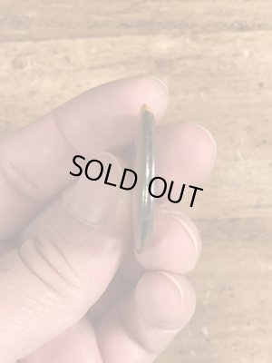 80年代頃のOn The Fritzのメッセージが書かれたヴィンテージの缶バッチ