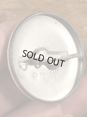 80'sのBirthdays Are A Bitch!のメッセージが書かれたヴィンテージの缶バッチ