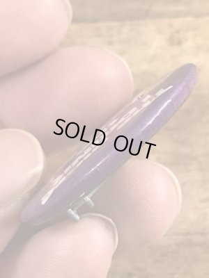 80年代頃のThe More I Drink The Better You Lookのメッセージが書かれたビンテージの缶バッジ