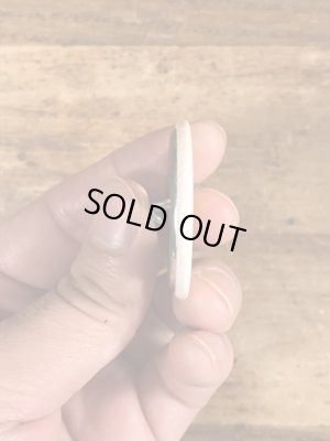 80年代頃のMc Shitのメッセージが書かれたビンテージの缶バッジ