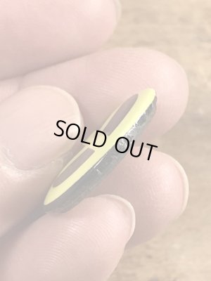 70~80年代頃のピースマークのヴィンテージの缶バッチ