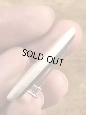 80年代頃のMc Shitのメッセージが書かれたビンテージの缶バッジ