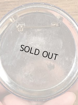 70~80’sのメッセージが書かれたビンテージの缶バッジ