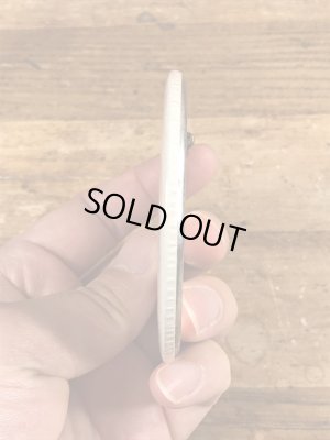 70~80年代頃のメッセージが書かれたビンテージの缶バッジ