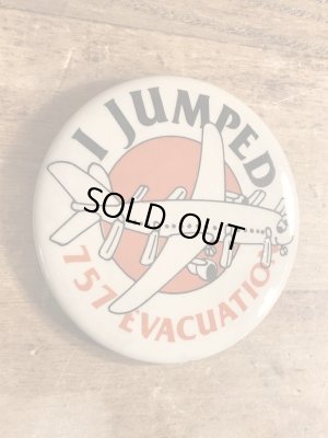 80年代頃のボーイング757が描かれたビンテージの缶バッジ