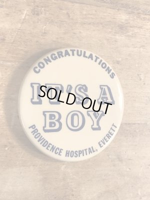 70年代頃のIt's A Boyが書かれたビンテージの缶バッジ