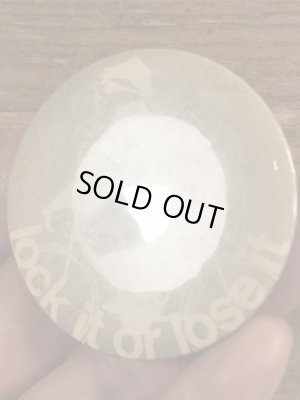 70’sのメッセージが書かれたヴィンテージの缶バッチ