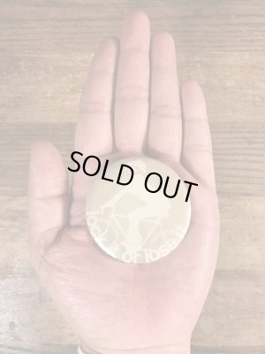 70年代頃のメッセージが書かれたビンテージの缶バッジ