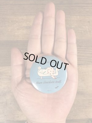 80年代頃のサンドラボイントンのイラストが描かれたビンテージの缶バッジ