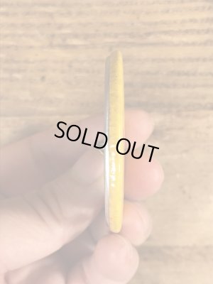 70年代頃のメッセージが書かれたビンテージの缶バッジ