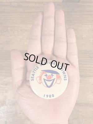 80年代のシーフェアクラウンのビンテージの缶バッジ