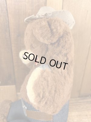 ビンテージのスモーキーベアのぬいぐるみ