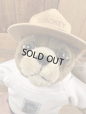 90年代頃のスモーキーベアのビンテージのぬいぐるみ