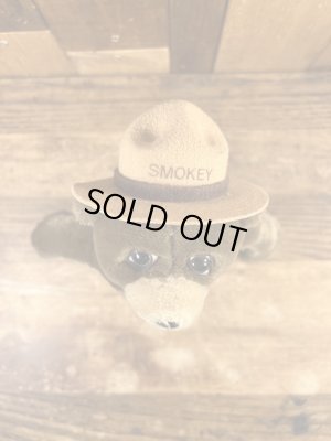 90年代頃のスモーキーベアのビンテージのぬいぐるみ