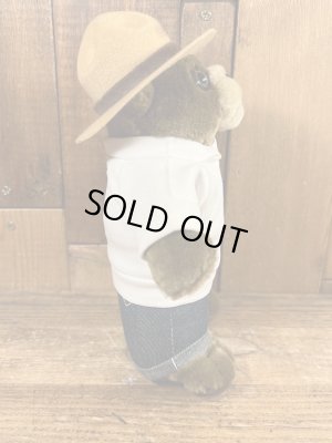 90年代頃のスモーキーベアのビンテージのぬいぐるみ