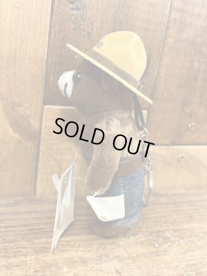 ビンテージのスモーキーベアのキーホルダー