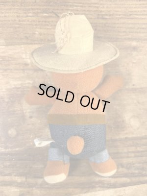 スモーキーベアのビンテージのぬいぐるみ