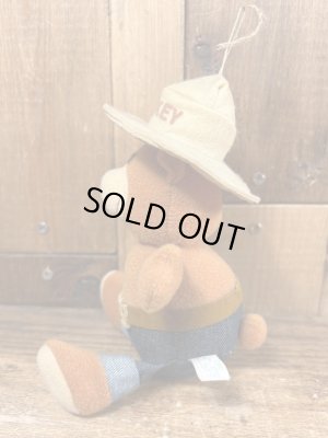 80年代のスモーキーベアのビンテージのぬいぐるみ