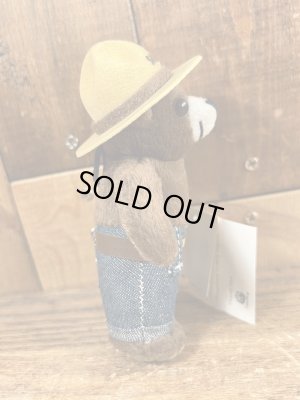 90年代頃のスモーキーベアのヴィンテージのぬいぐるみ