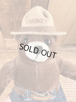 スモーキーベアのヴィンテージのぬいぐるみ