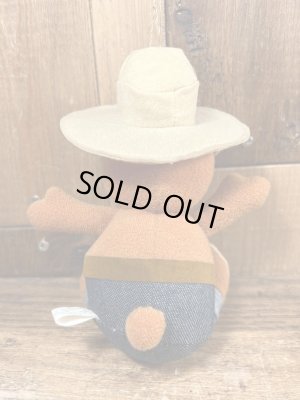 80年代のスモーキーベアのビンテージのぬいぐるみ