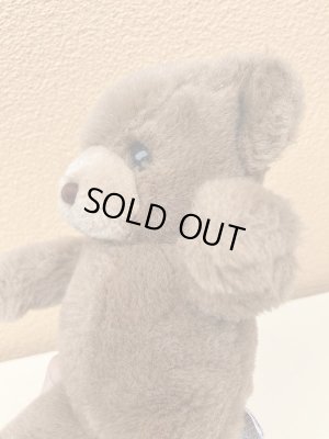 80年代の茶色のくまのぬいぐるみ