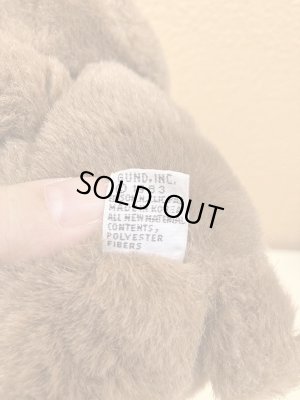 80年代の茶色のくまのぬいぐるみ