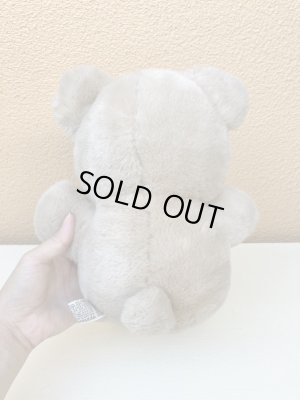 80年代のふわふわのクマのぬいぐるみ
