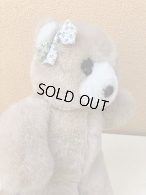 80年代のふわふわのくまのぬいぐるみ