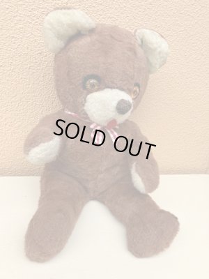 古いビンテージのテディベアのぬいぐるみ