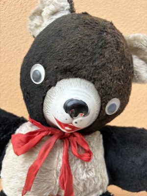50〜60年代のラバーノーズキョロ目のくまのぬいぐるみ