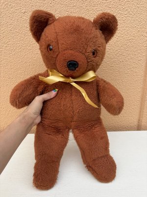 ビンテージのブラウンテディベア
